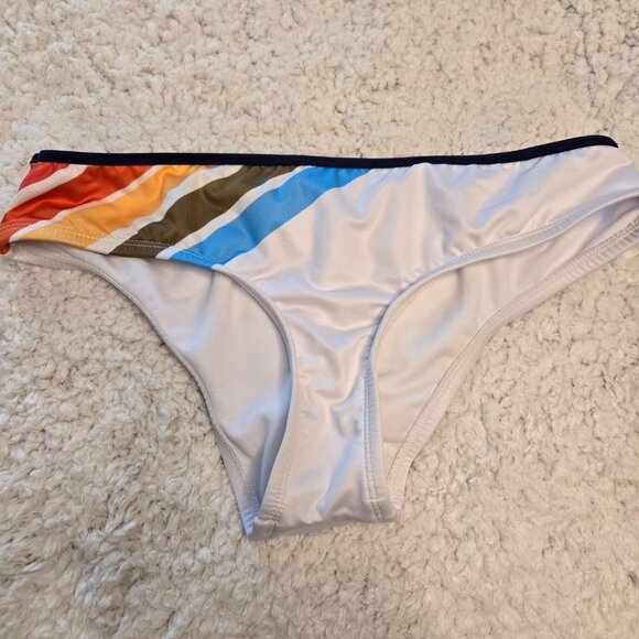 BIKINI BUNDLE-3 BIKINI BOTTOMS-1 PRICE-ADIDAS. HOBE, AND SPERRY BRAND-LIKE NEW! - Picture 13 of 16